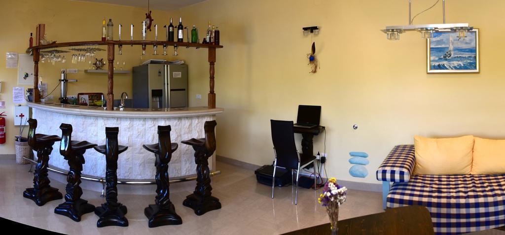 Apartments " Happy Villa " Splitska Cameră foto